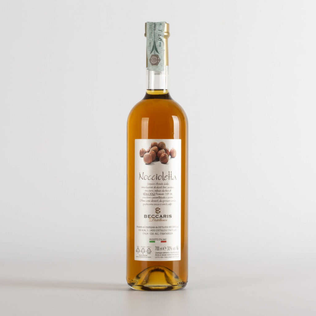 Noccioletta liquore alla nocciola Distilleria Beccaris