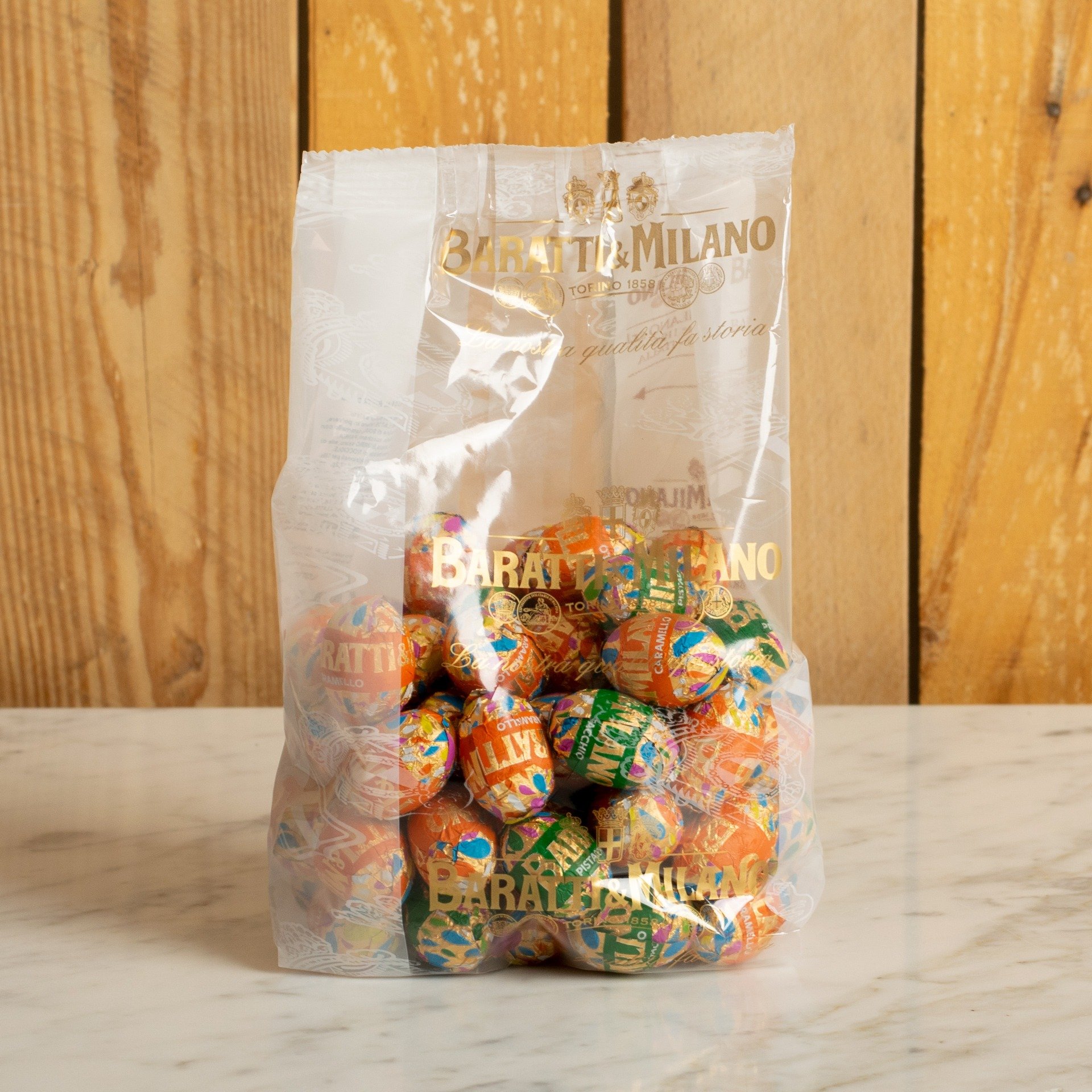 Milchei gefüllt mit Pistazien und Karamell 500g