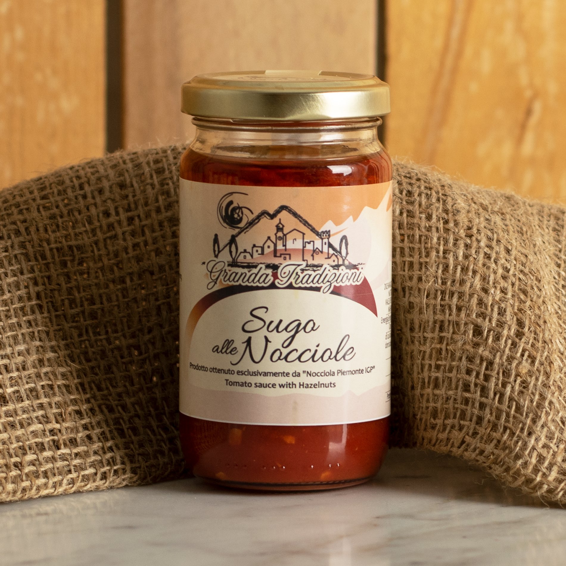 Sugo alle nocciole