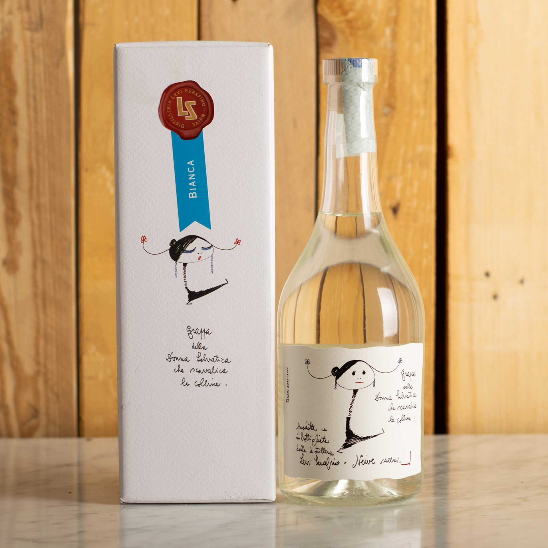 Grappa riserva bianca della donna selvatica che scavalica le colline Grappa riserva bianca della donna selvatica che scavalica le colline