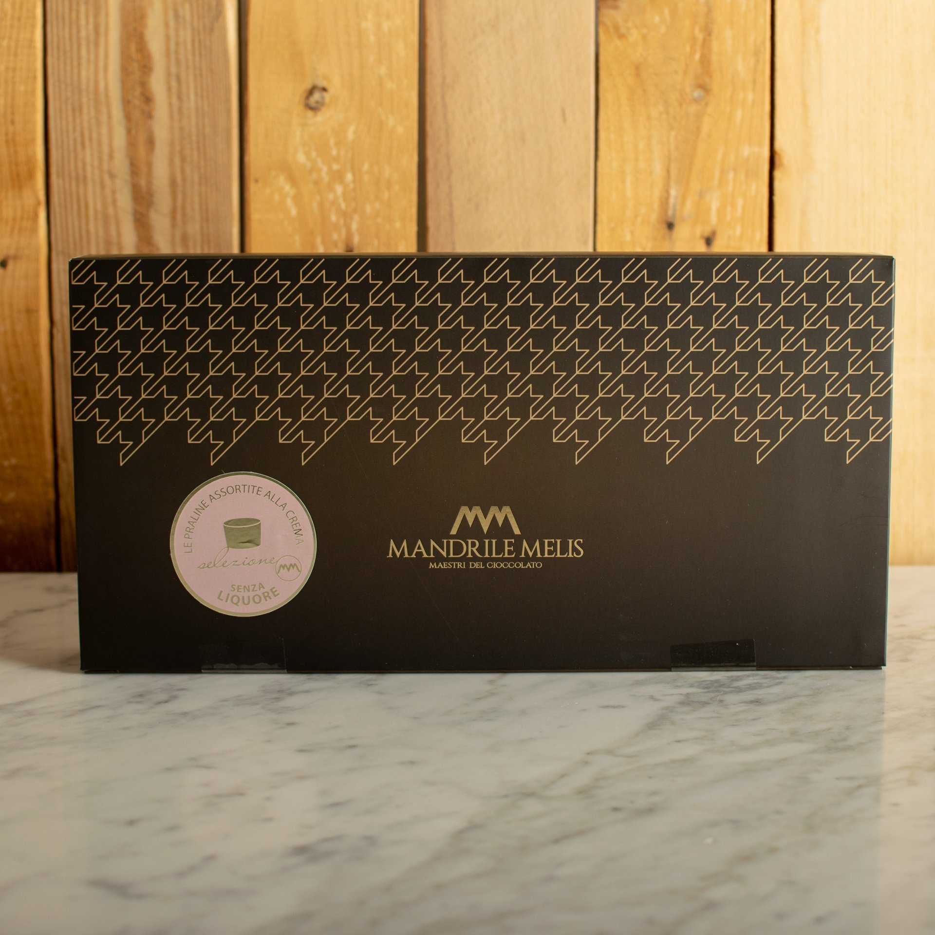 Geschenkbox mit verschiedenen Pralinen 500g ohne Likör Geschenkbox mit verschiedenen Pralinen 500g ohne Likör