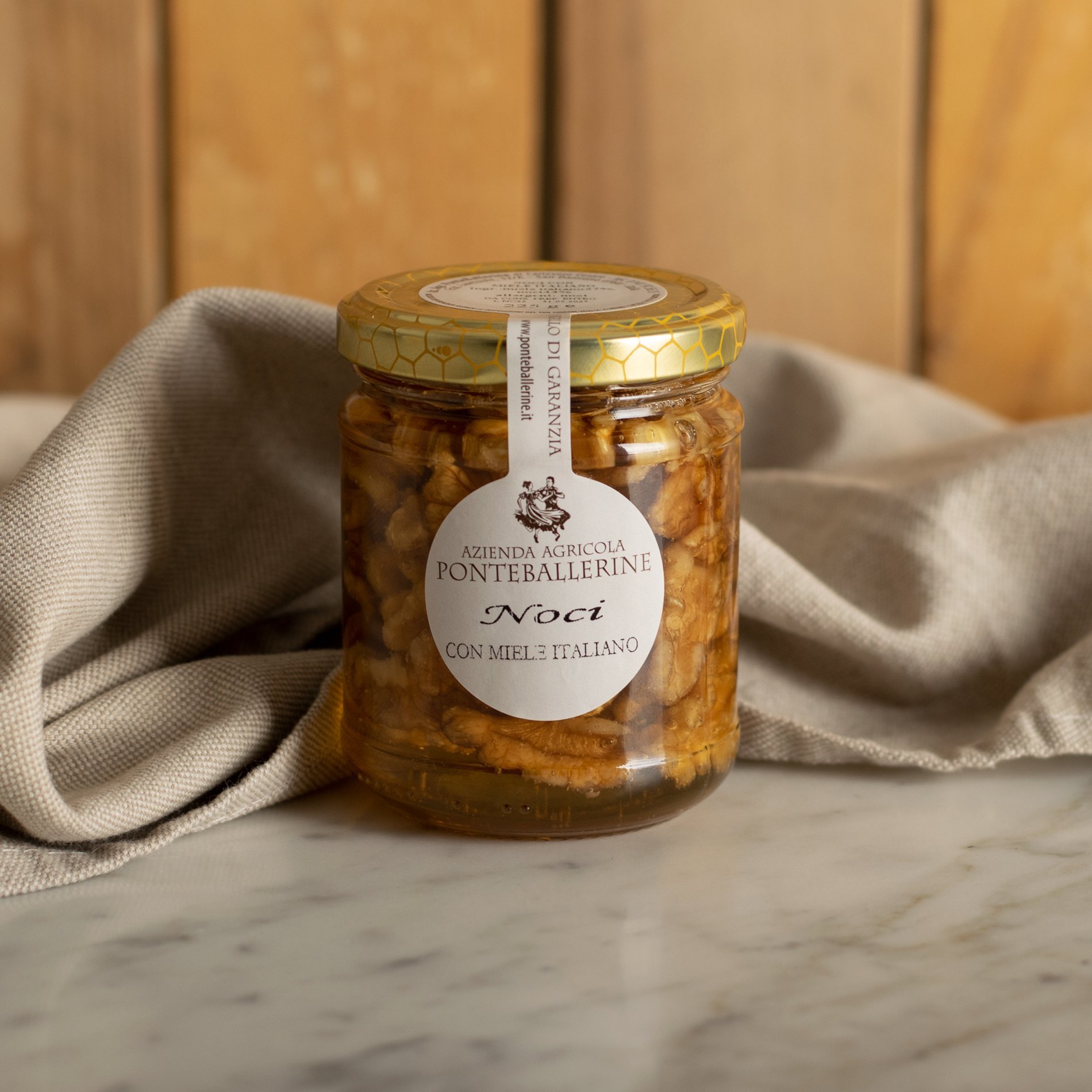 Noci in miele d'acacia 225g Noci in miele d'acacia 225g