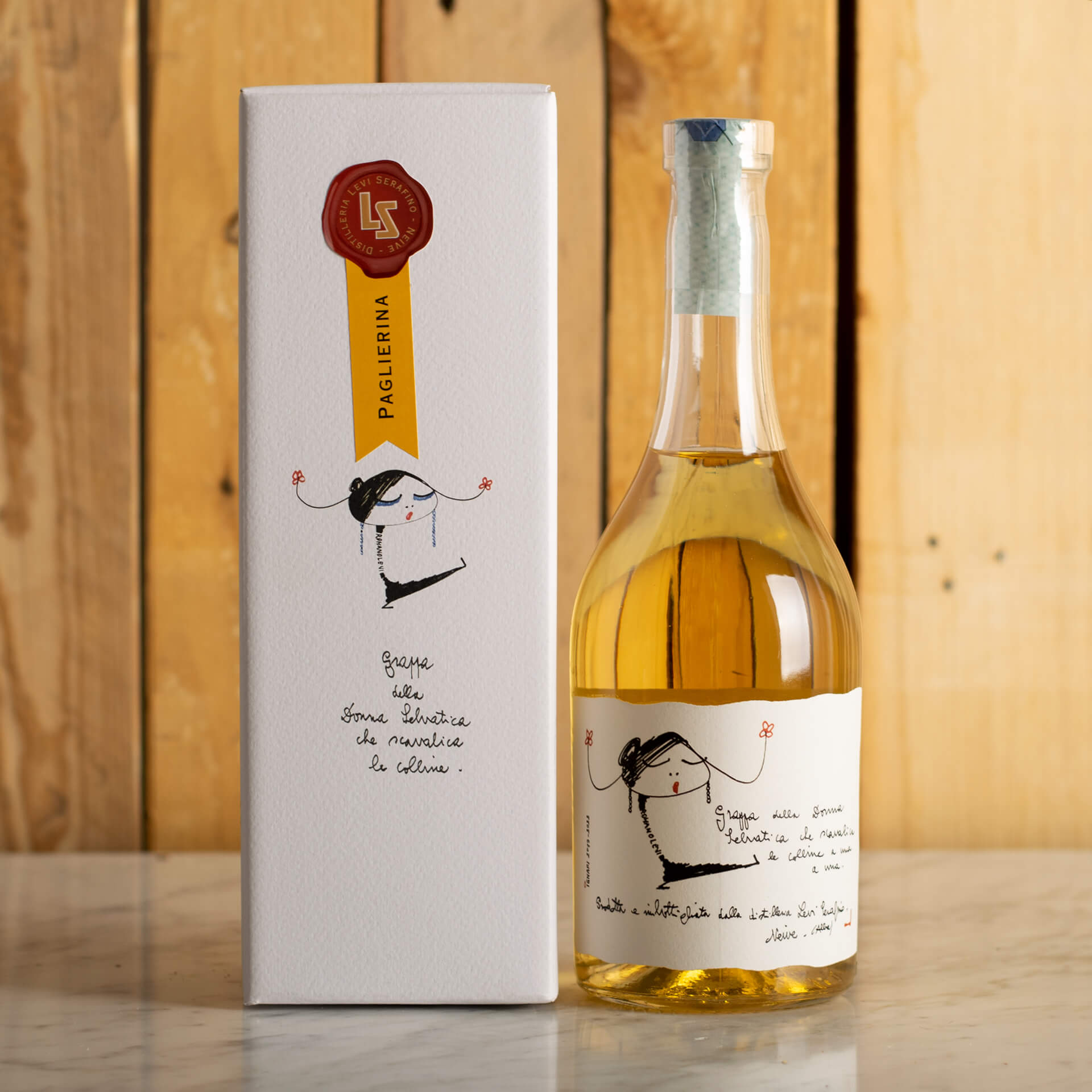 Grappa riserva paglierina della donna selvatica che scavalica le colline Grappa riserva paglierina della donna selvatica che scavalica le colline