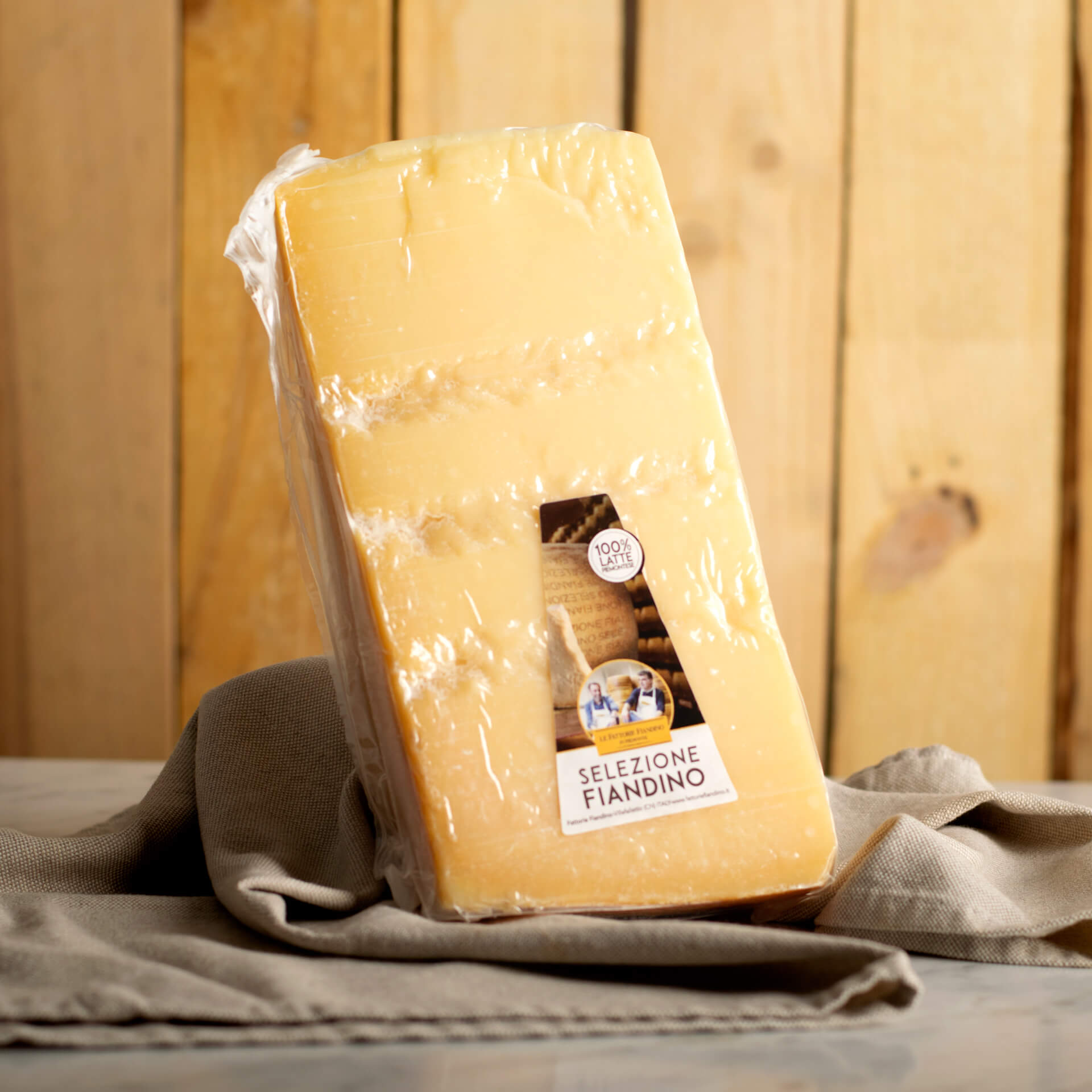 Käse Selezione Fiandino 1 kg Käse Selezione Fiandino 1 kg