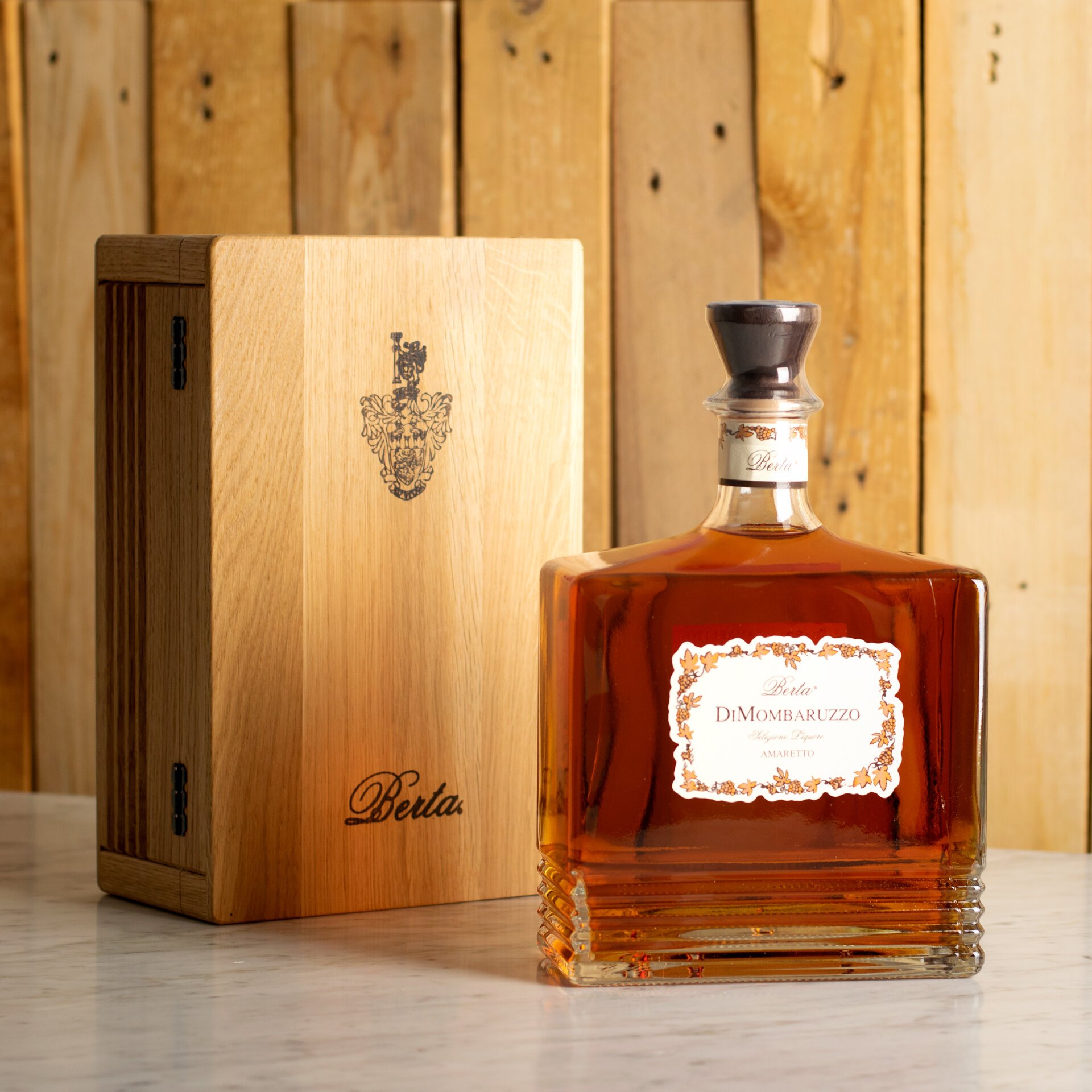 Amaretto DiMombaruzzo Grappa Berta wooden box