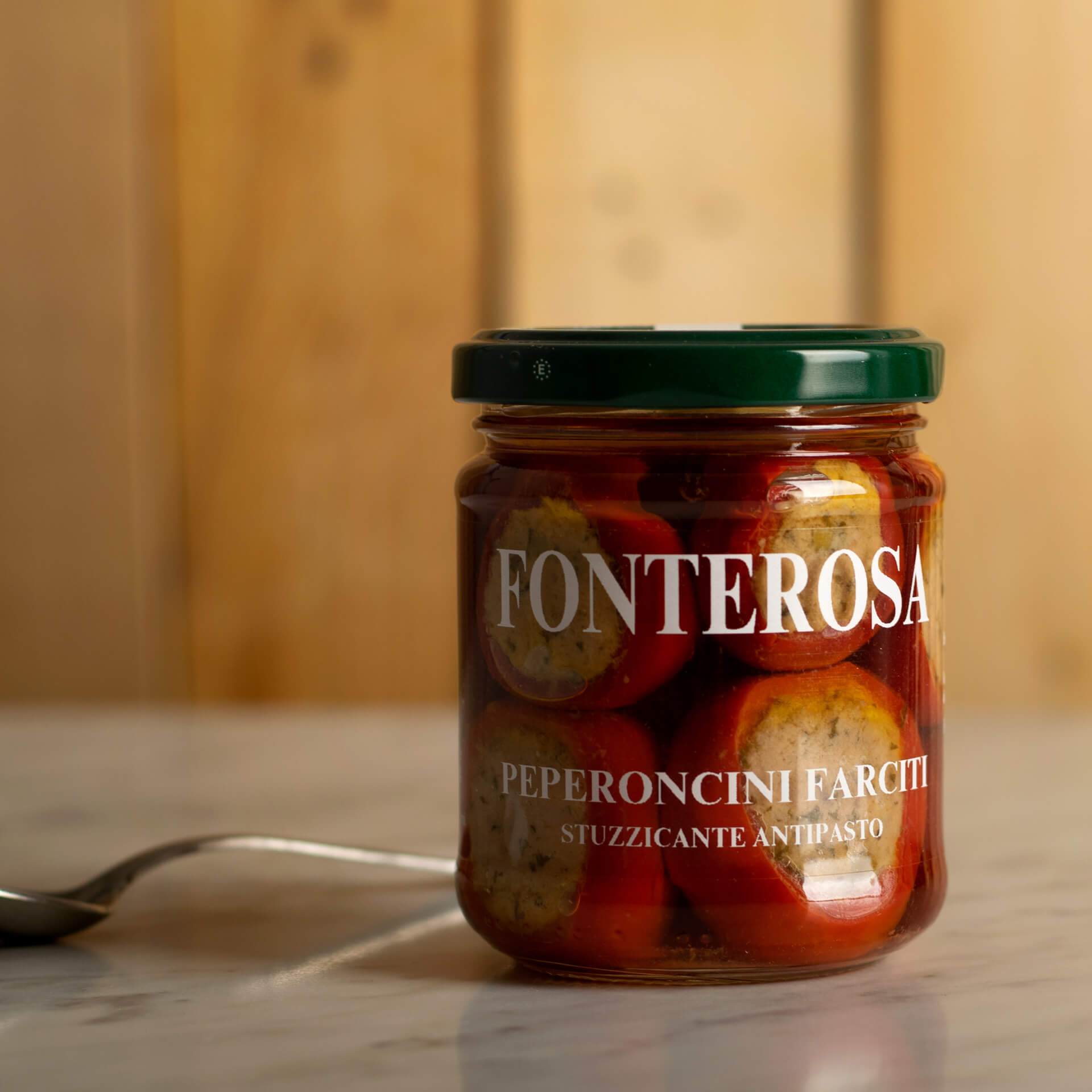 Chilischoten mit Thunfisch gefüllt Chilischoten mit Thunfisch gefüllt